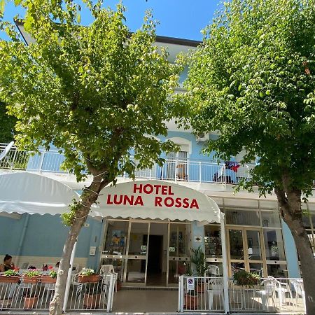 Hotel Luna Rossa Римини Екстериор снимка